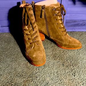 Jarvis Heeled Suede Bootie